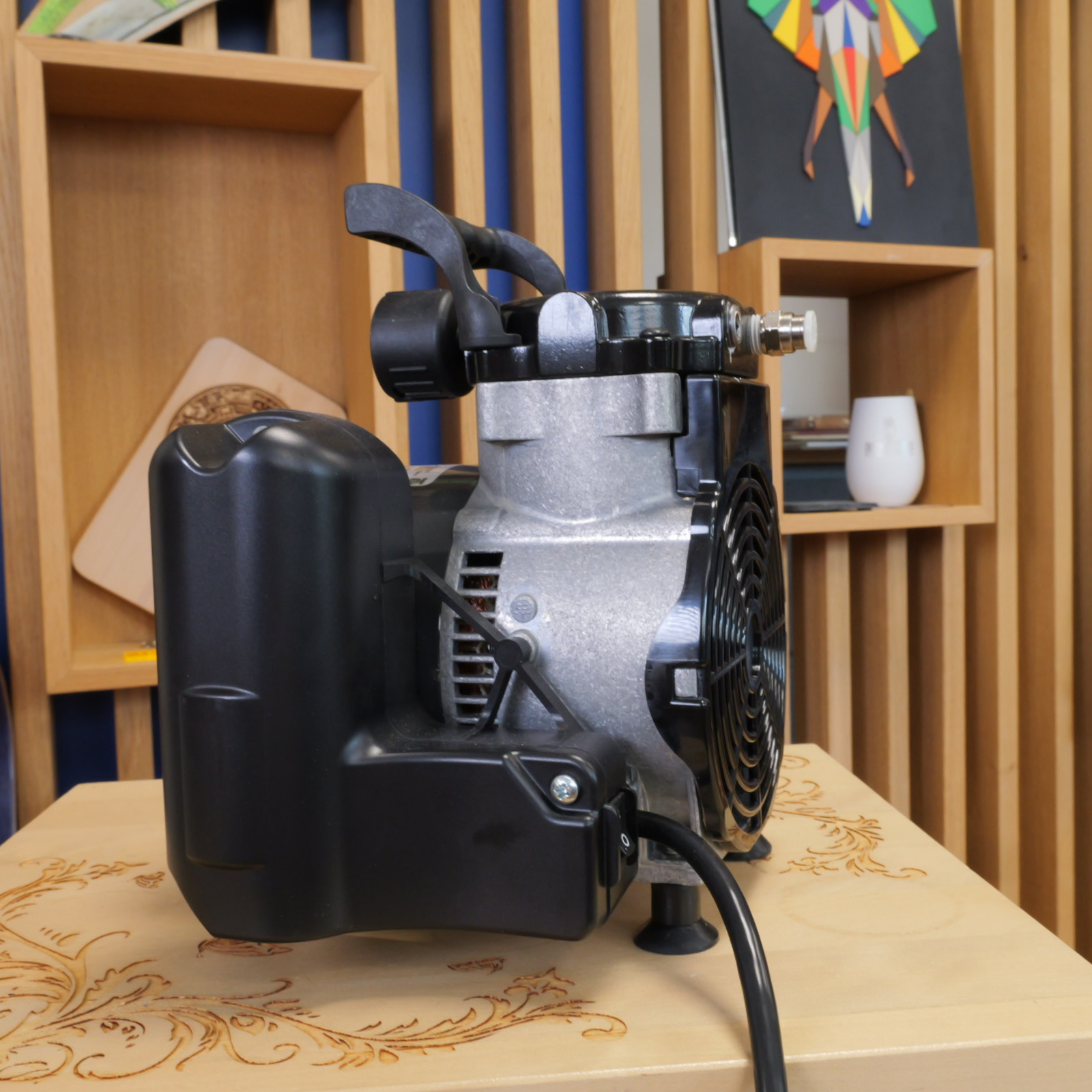 Kompressor-Membranpumpe für Air Assist