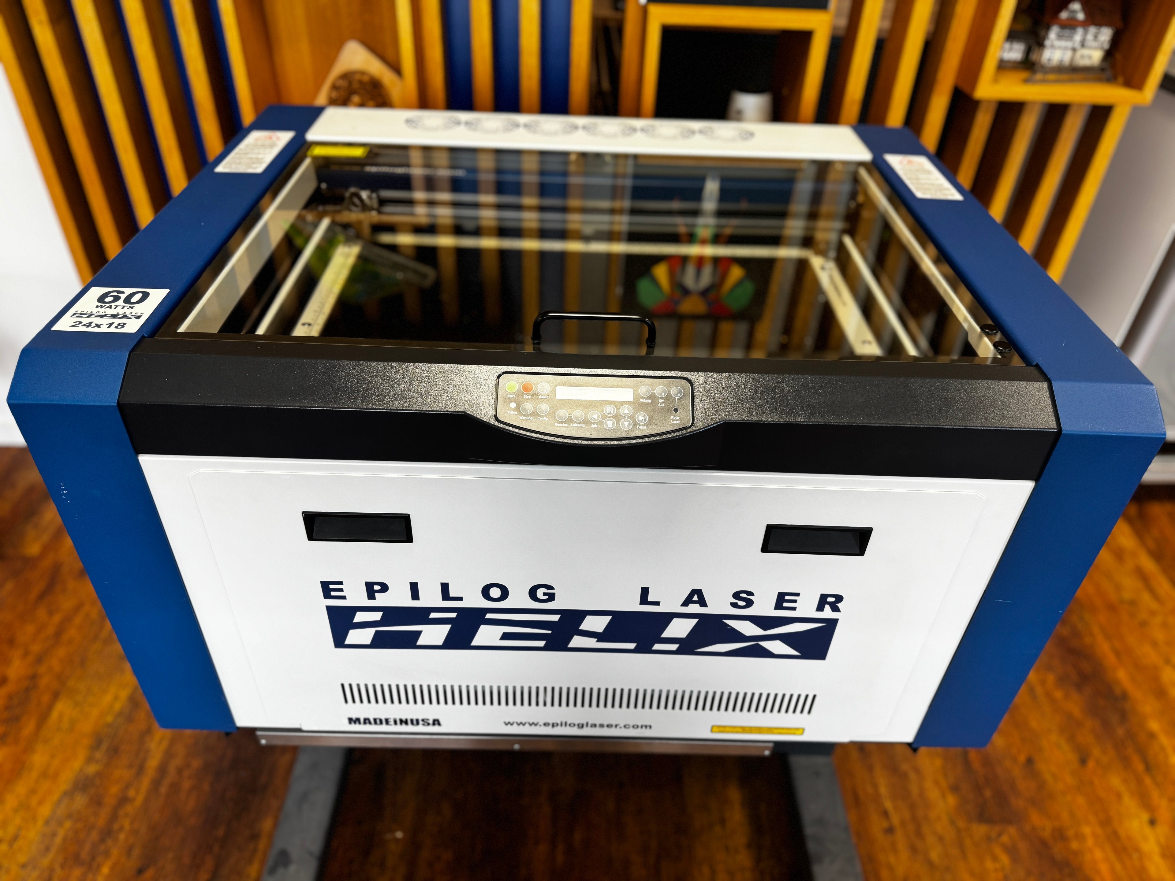 Epilog Helix mit 60 Watt