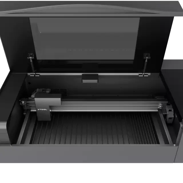 xTool Slats Pack (12 Stk.) eingebaut im P2.