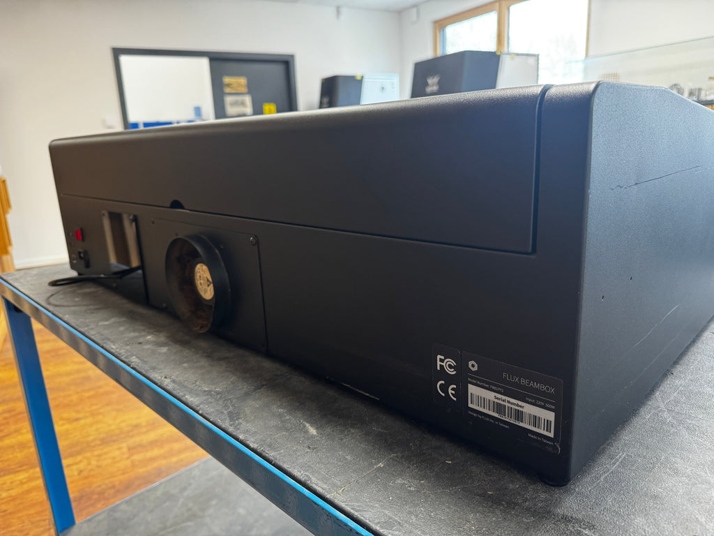 FLUX Beambox Pro mit 50 Watt