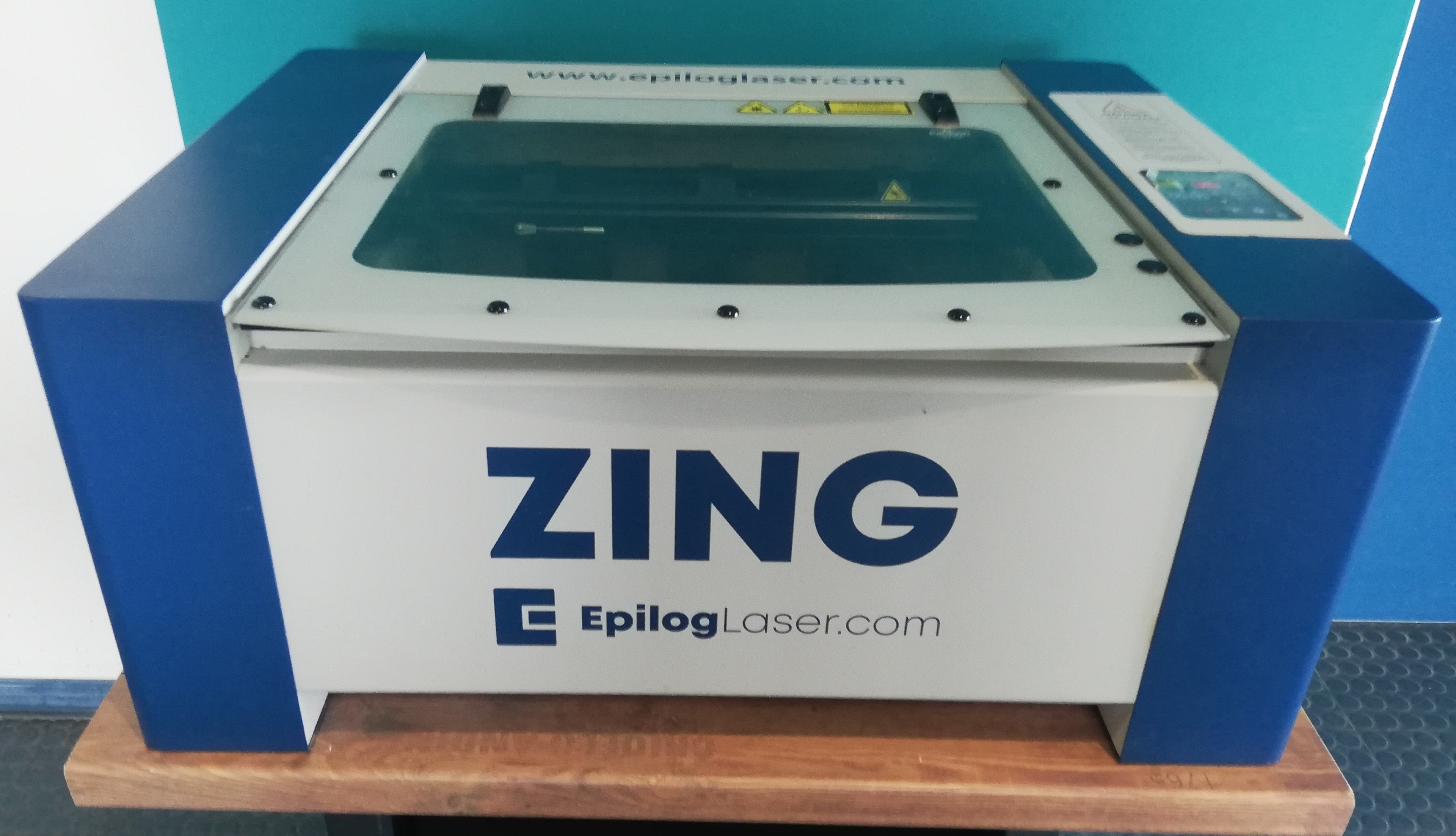Epilog Zing 16 mit 40 Watt